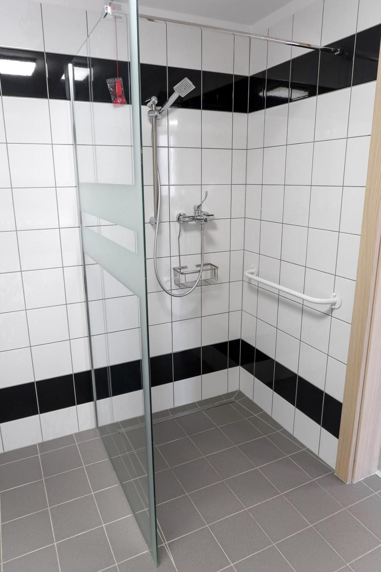 Hostel Dom Studencki Arka Wrocław Zewnętrze zdjęcie